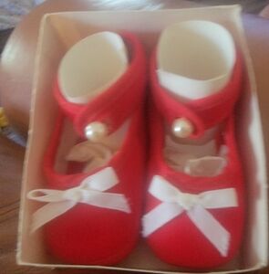 Red Baby Shoes with White Bows Pearls Infant Crib Shoes Vintage